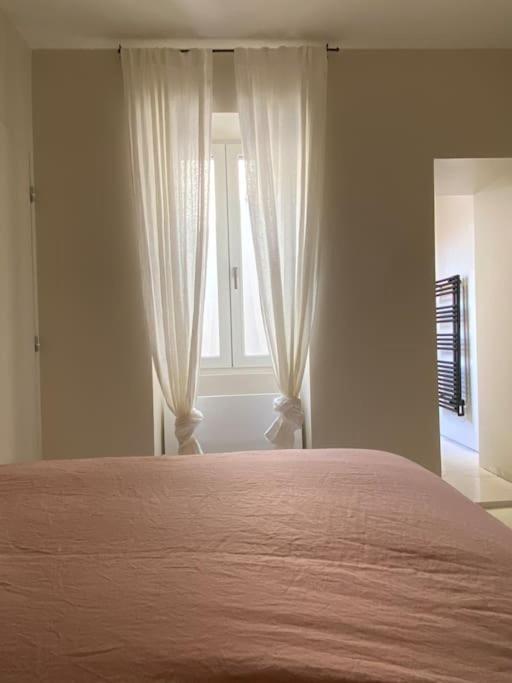 Welcoming, Lovely, Calm & Centrally Located Flat Dijon Exterior foto